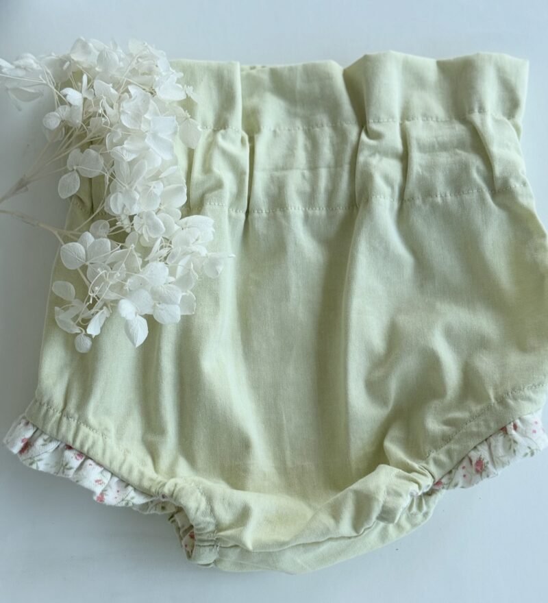 Conjunto Bata e Tapa Fralda Bebê Menina - Image 3
