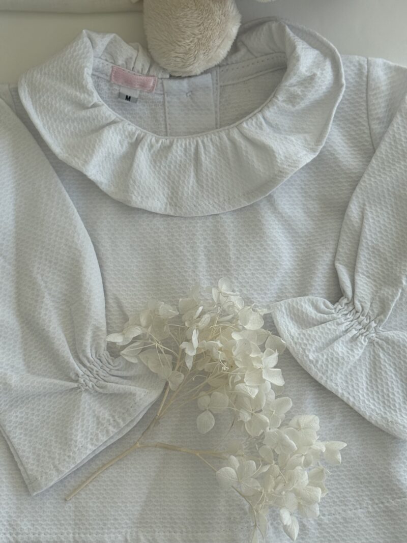 Conjunto Bata com Jardineira Bebê Menina - Image 3