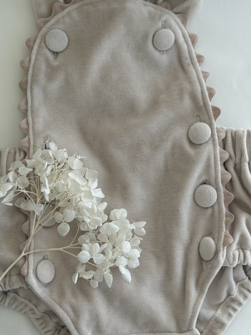 Conjunto Bata com Jardineira Bebê Menina - Image 5